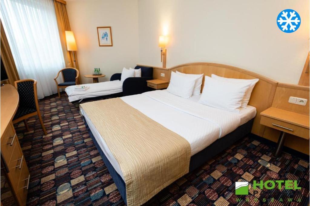 Hotel Partner Varsó Kültér fotó