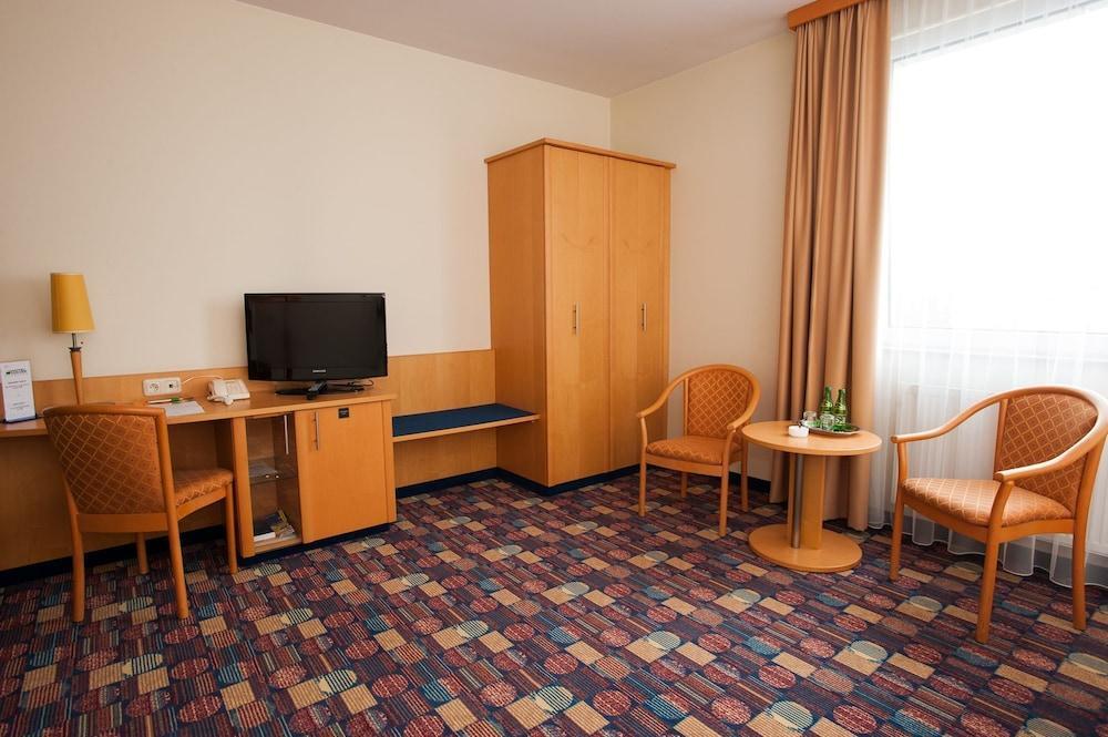 Hotel Partner Varsó Kültér fotó